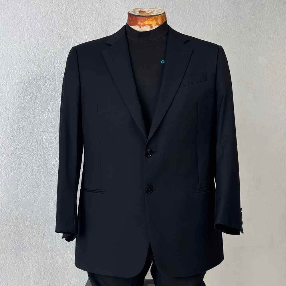 Armani Collezioni Giorgio Black Two-Button Men's Suit Blazer